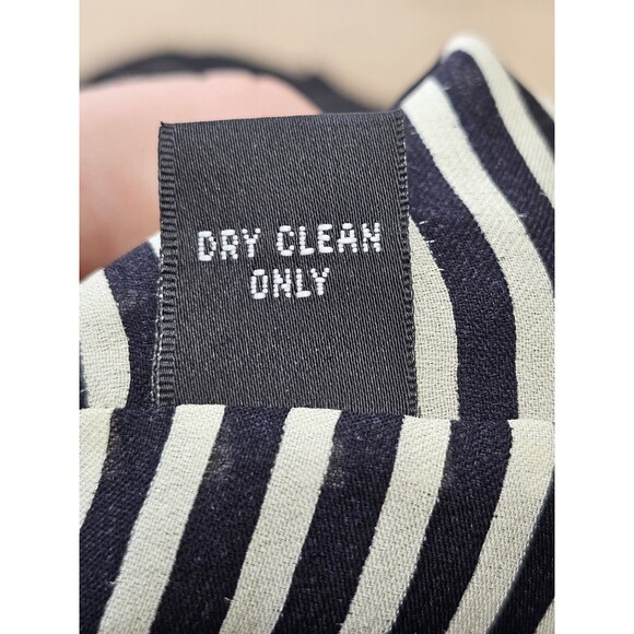 Women's 14 Company Ellen Tracy Black 100% Silk Sleeveless tank Blouse Shirt - Picture 9 of 9